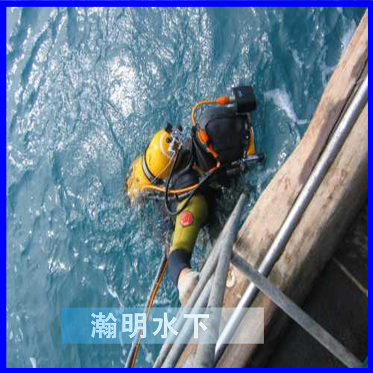 沉管施工